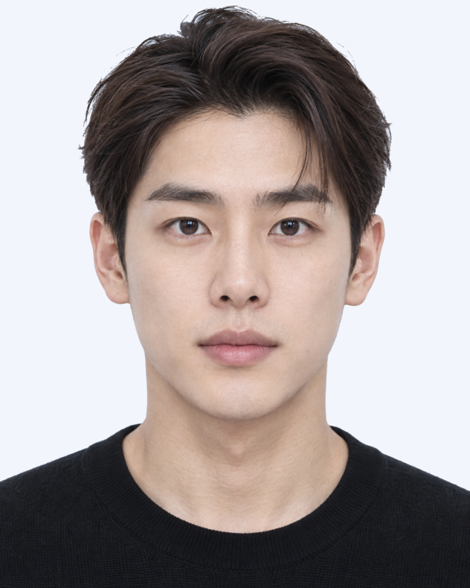 Frontal portrait illustrating intercanthal-to-eye width ratio
